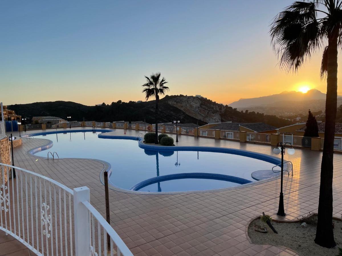 Tranquility, Sun, Breathtaking Views & 7 Minutes Drive To Sea Benitachell Exterior foto